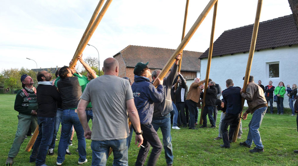 Maibaum Ambach 2016